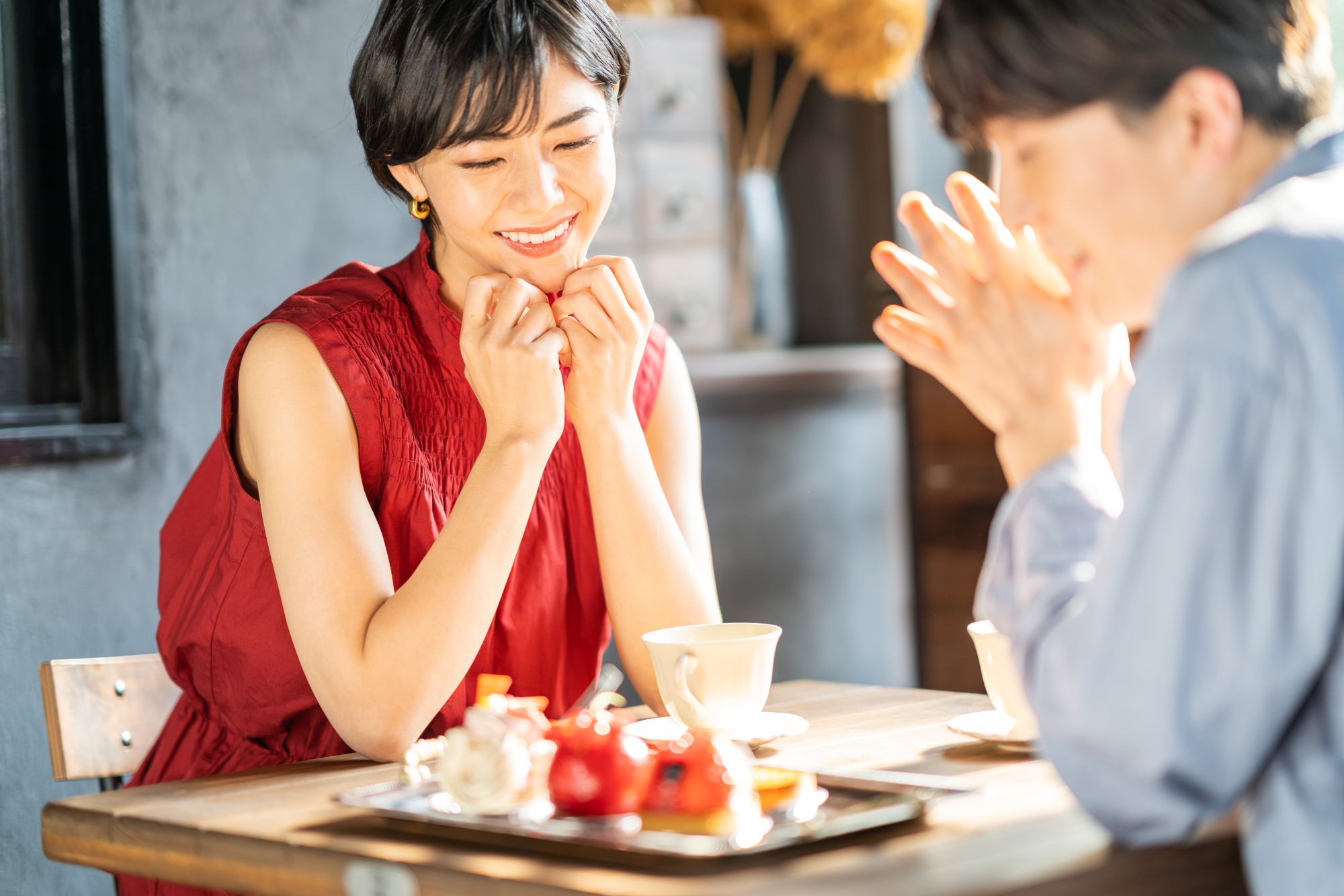 カフェ・ランチシーン